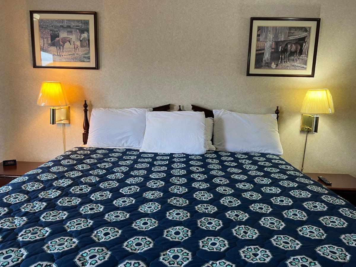 Americas Inn Bardstown Ngoại thất bức ảnh