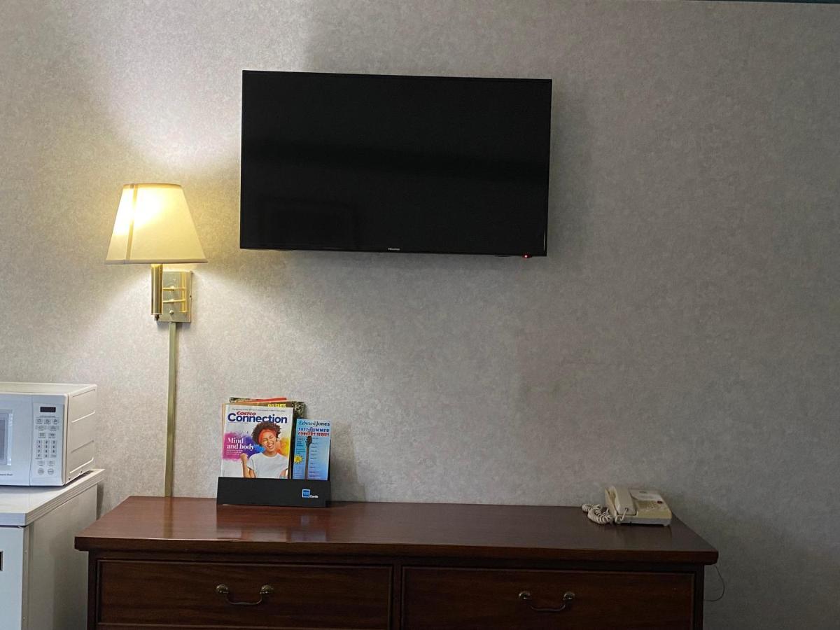 Americas Inn Bardstown Ngoại thất bức ảnh