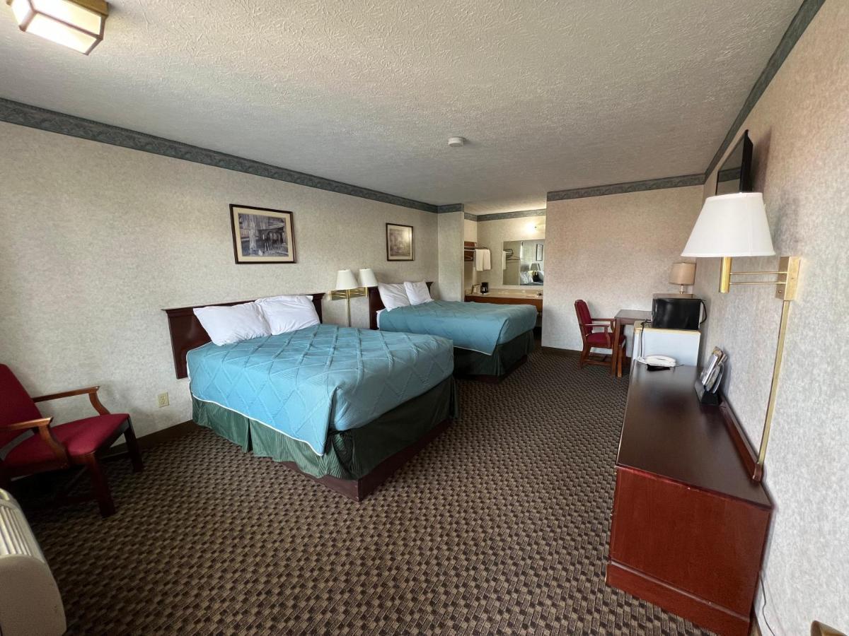 Americas Inn Bardstown Ngoại thất bức ảnh