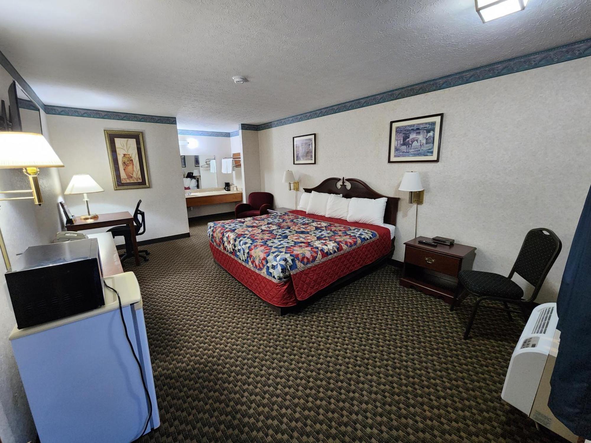 Americas Inn Bardstown Ngoại thất bức ảnh