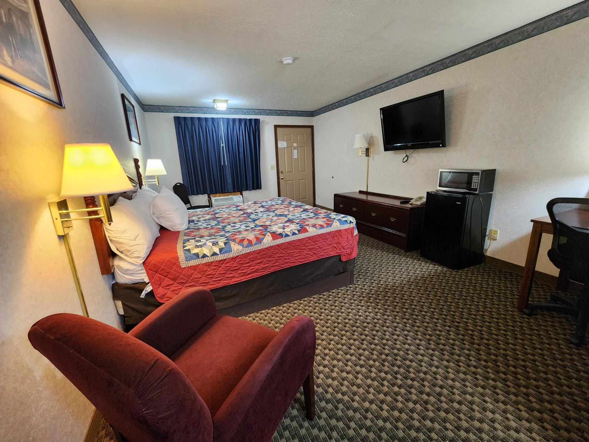Americas Inn Bardstown Ngoại thất bức ảnh