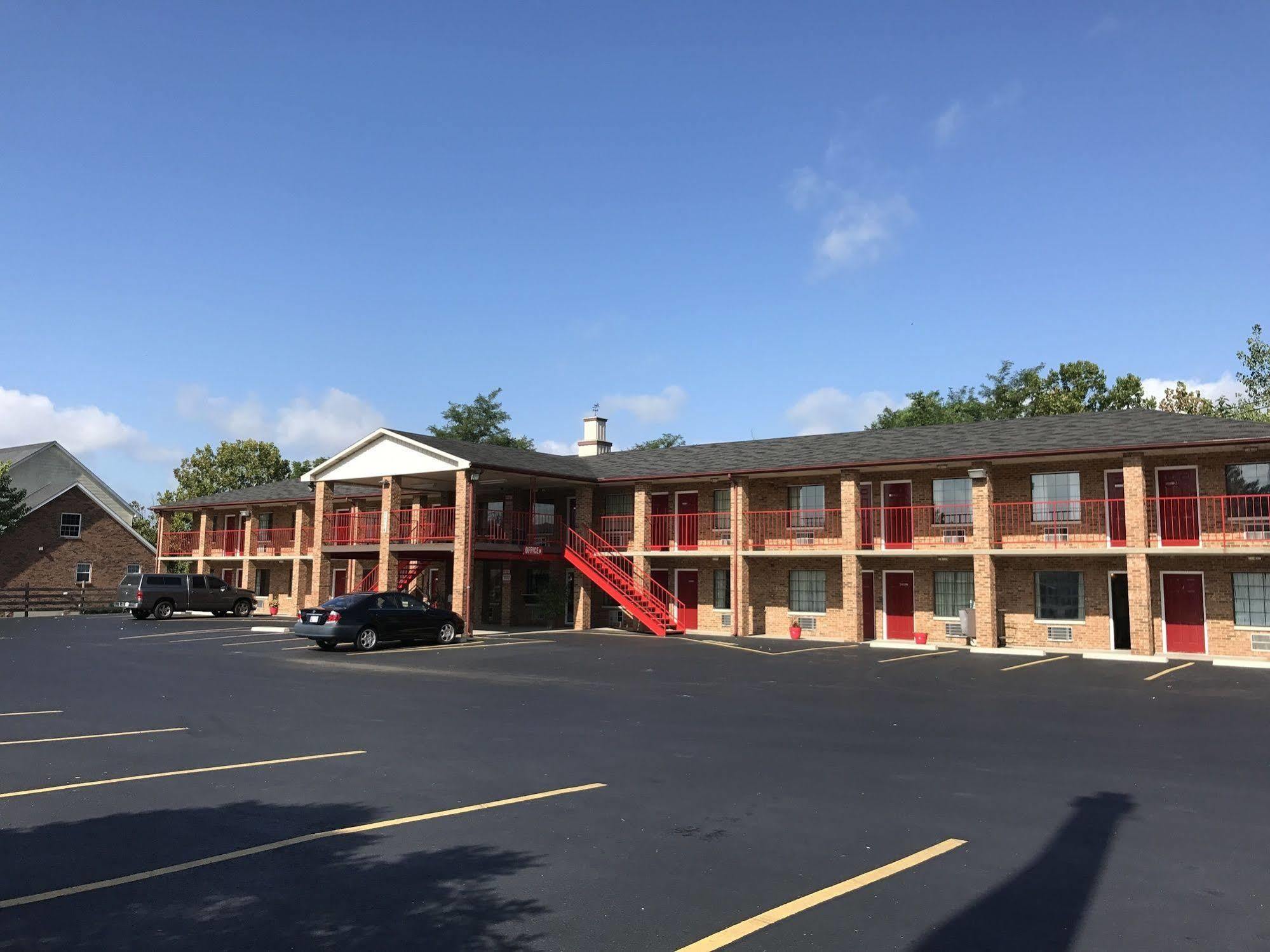 Americas Inn Bardstown Ngoại thất bức ảnh